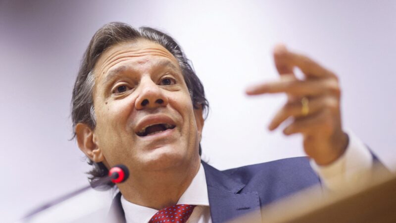 Inflação pode ser agravada por questões climáticas e preocupa, diz Haddad
