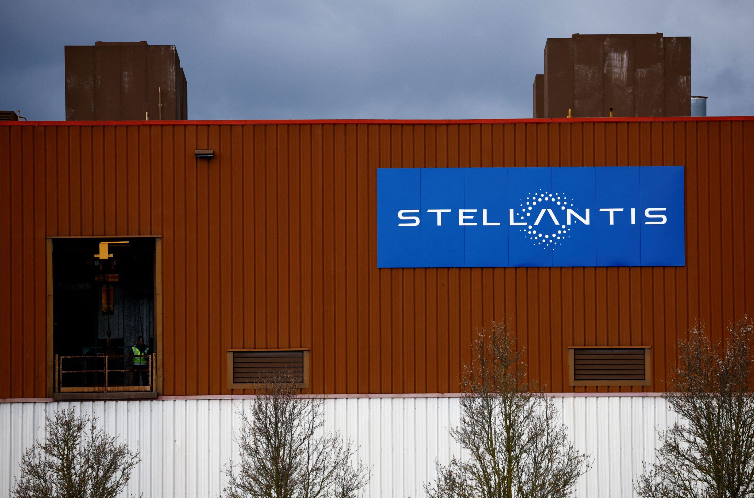 Stellantis planeja cortar 1.100 empregos em fábrica da Jeep nos EUA