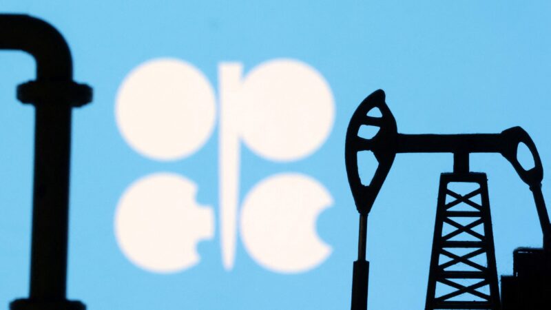 Opep+ concorda em adiar aumento da produção de petróleo em outubro