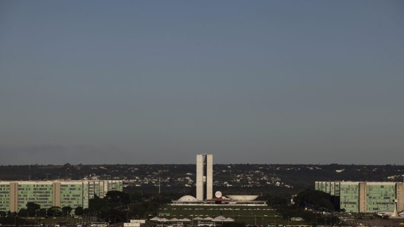 Sem acordo salarial, carreiras do Tesouro também podem travar reestruturação de cargos