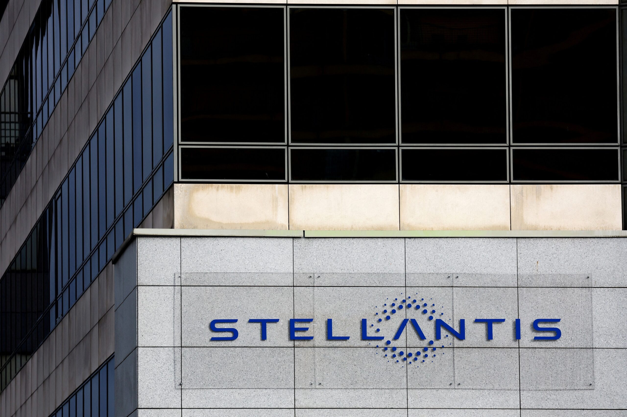 Stellantis vai investir US$ 385 milhões em fábricas na Argentina