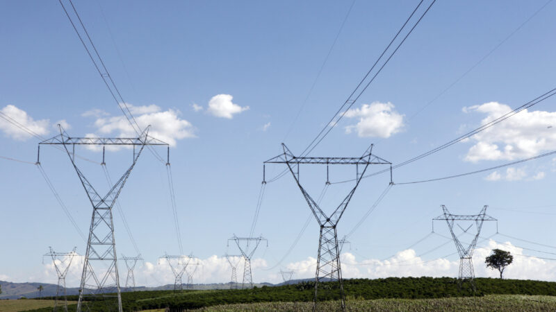 Suspensão da hidrelétrica de Santo Antônio não aumentará conta de luz, diz pesquisador