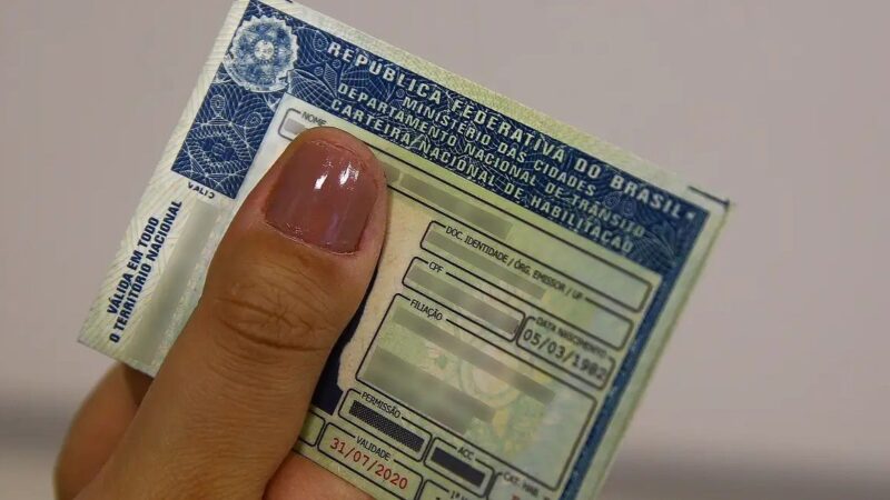 Uma tentativa de fraude com documento é registrada a cada 7 minutos, mostra pesquisa