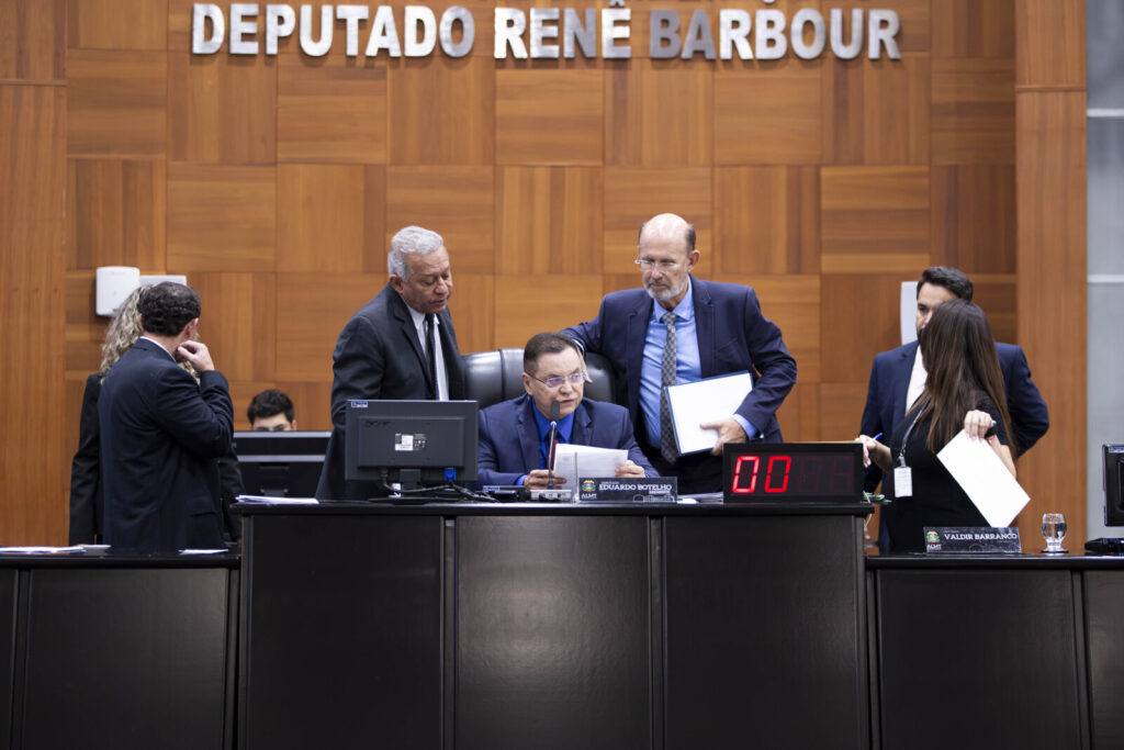 Deputados aprovam contas do Tribunal de Contas referentes ao exercício de 2023 – Jornal Advogado – Em Mato Grosso