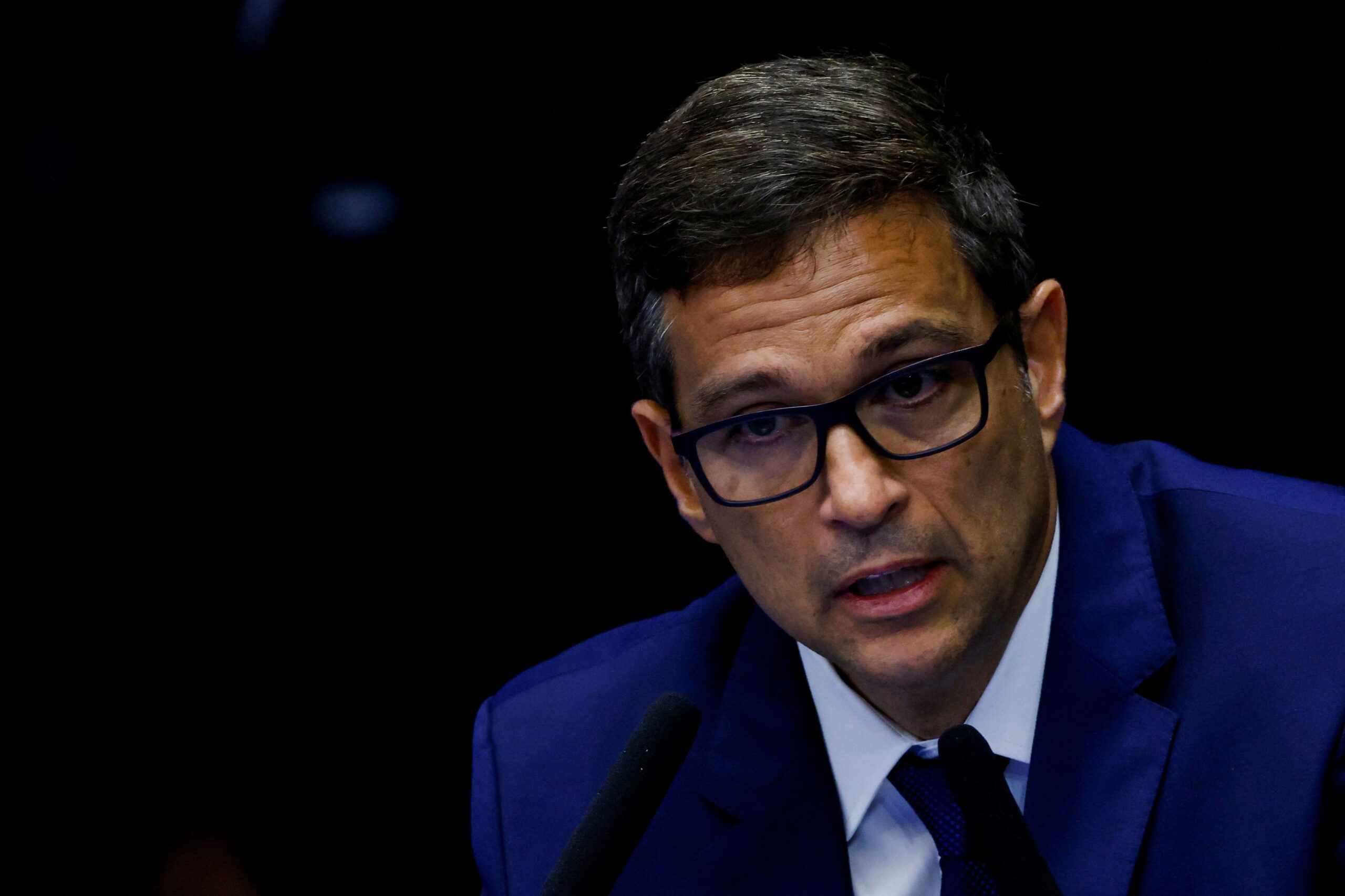 Pacote fiscal pode ajudar política de juros se impactar variáveis observadas pelo BC, diz Campos Neto