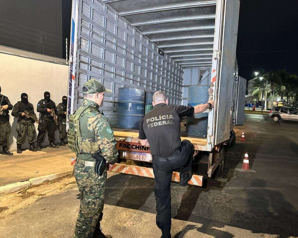 483 kg de cocaína escondidos em caminhão baú na BR-364 foi apreendido pela PF e apoio do BOPE – Jornal Advogado – Em Mato Grosso