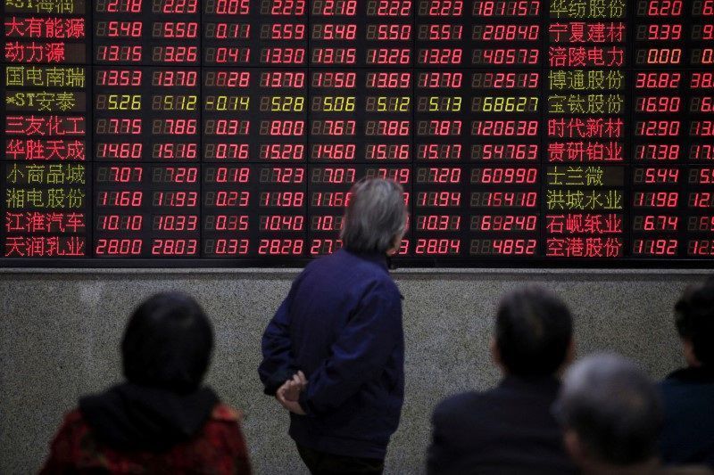 Ações na Ásia fecham mistas, após redução de principais juros na China