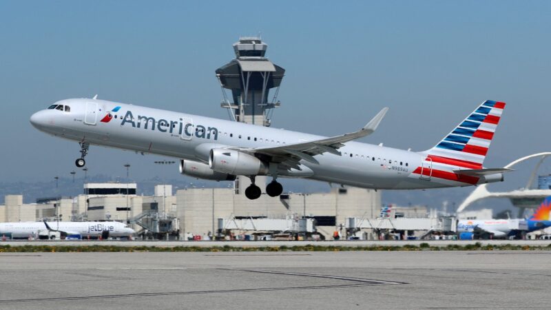 American Airlines recebe multa recorde de US$ 50 mi por tratamento a passageiros