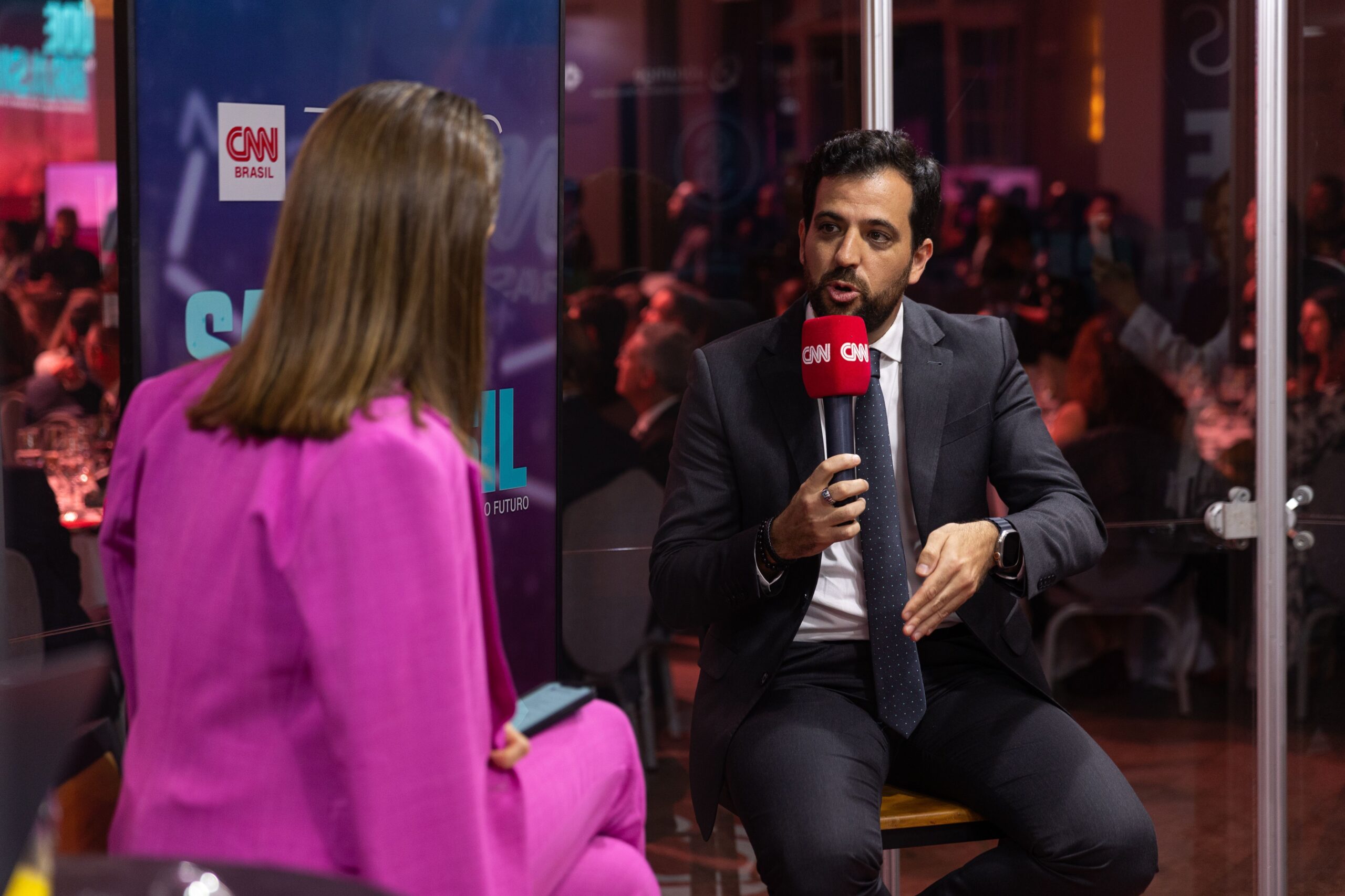 Ao CNN Talks, diretor do BNDES destaca apoio recorde à saúde em 2024
