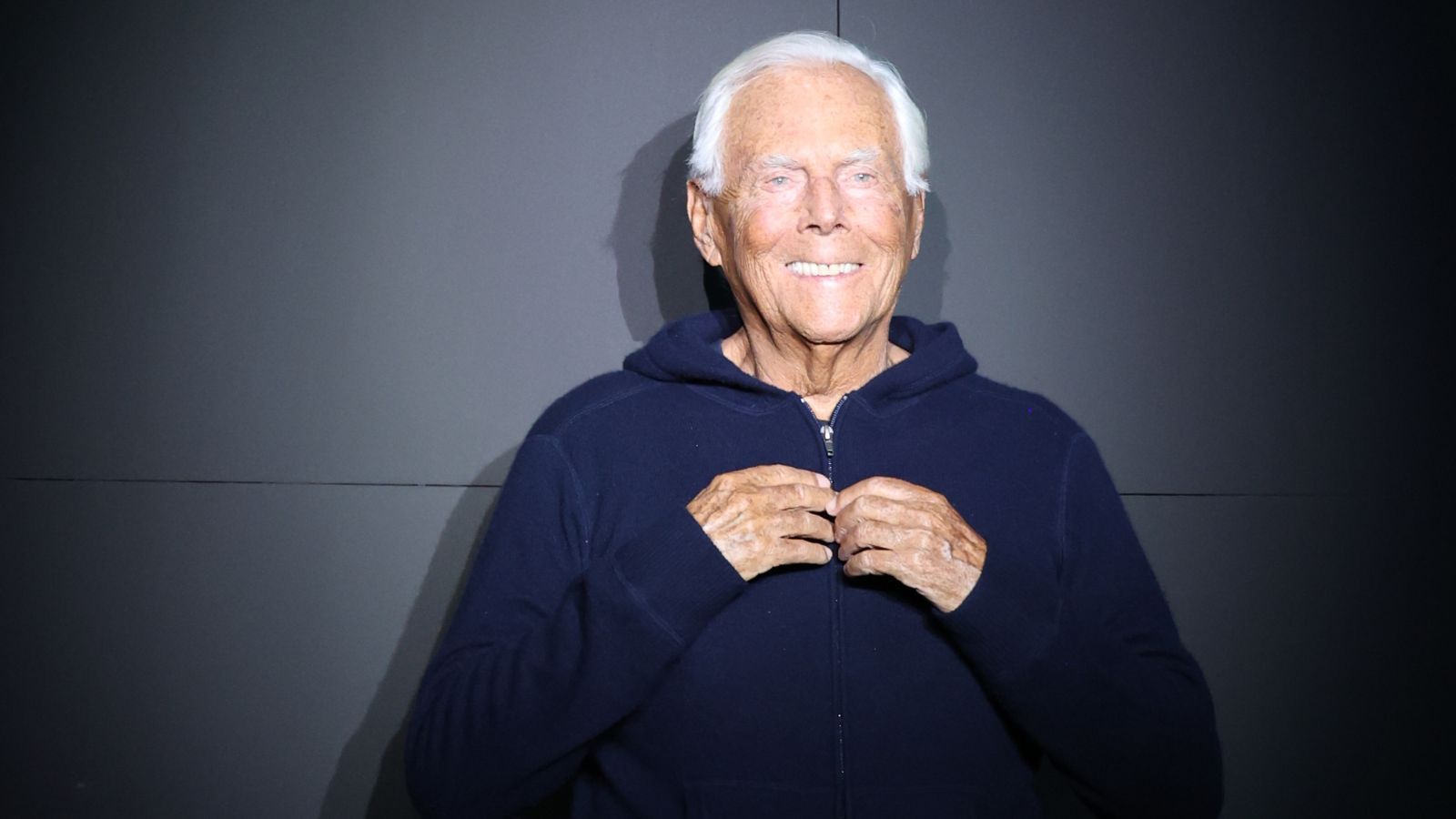 Aos 90, dono da Armani planeja trabalhar por mais “2 ou 3 anos“ antes de aposentar