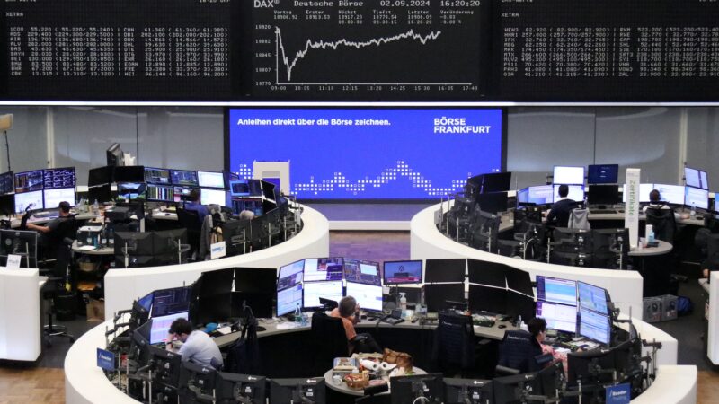 Bolsas europeias operam em queda em meio à ausência de novos estímulos na China