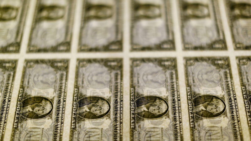 Brasil tem fluxo cambial negativo de US$ 4,15 bi em setembro, diz BC