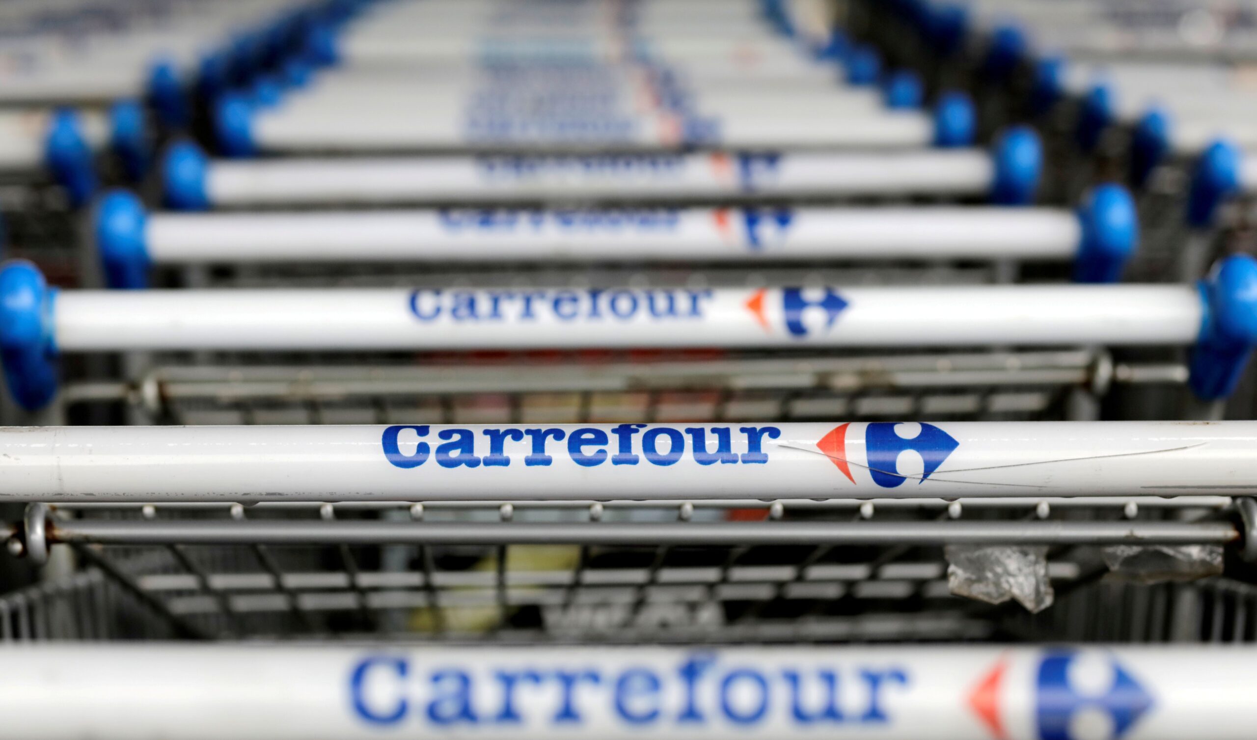 Carrefour vê alta de 67% no lucro do 3º trimestre, a R$ 221 milhões
