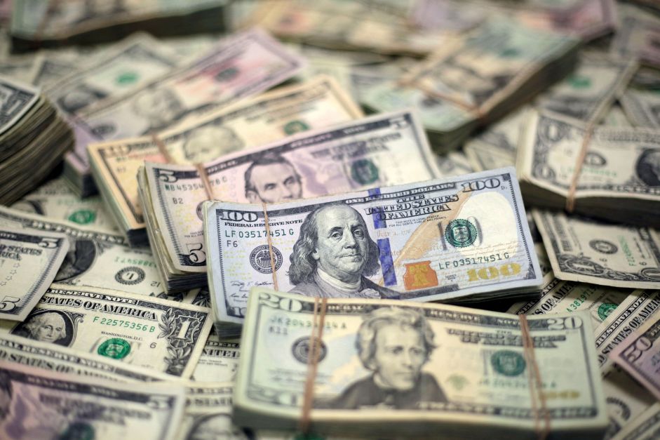 Dólar, gasolina: veja como o conflito no Oriente Médio pode chegar ao seu bolso