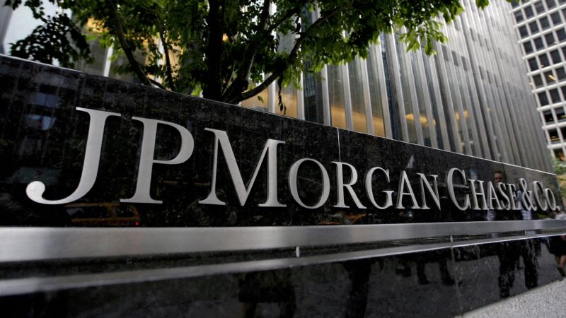 JP Morgan prevê alta de 1 p.p. da Selic em dezembro após anúncio de pacote fiscal