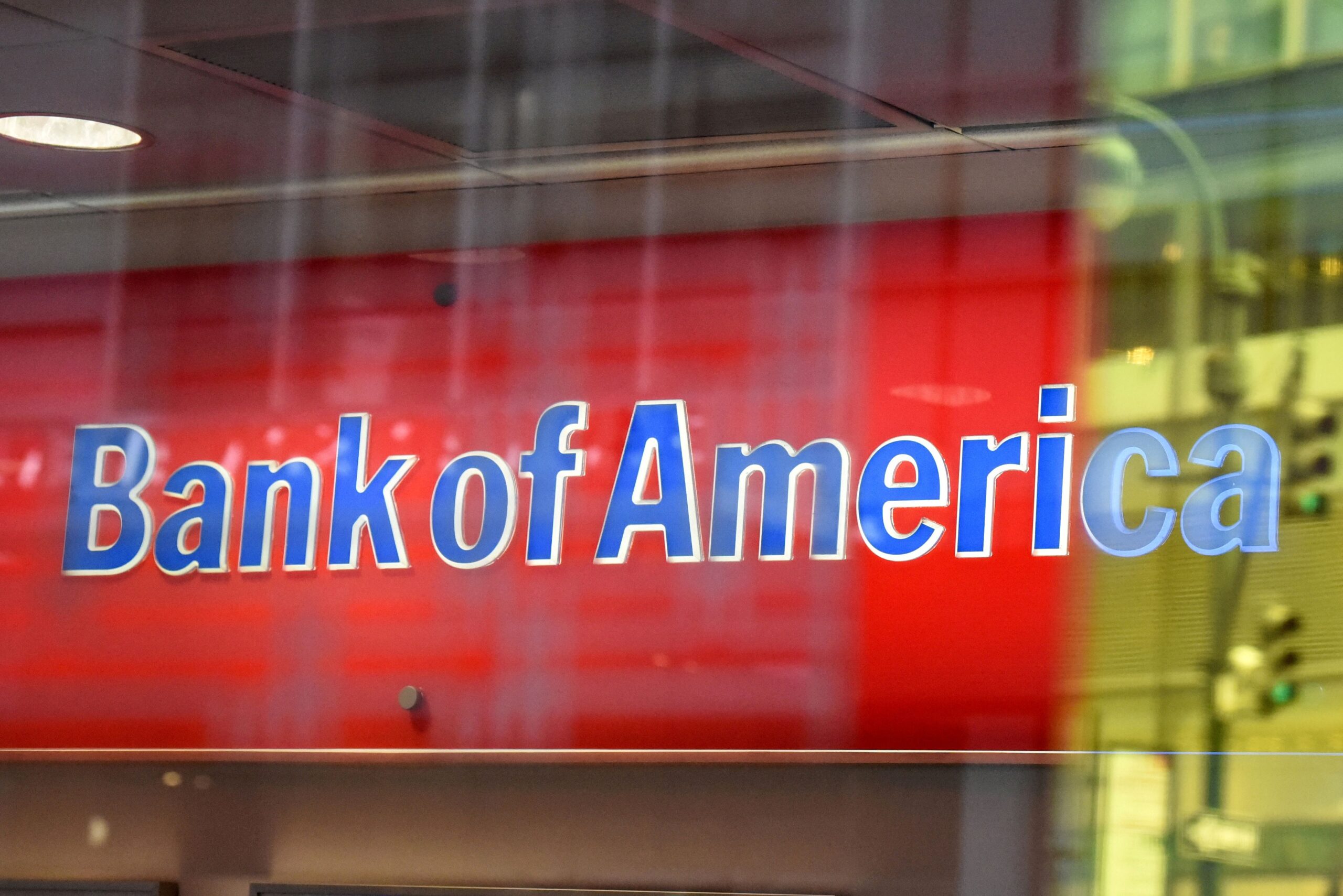 Lucro do BofA supera estimativas com forte atividade de banco de investimento e trading