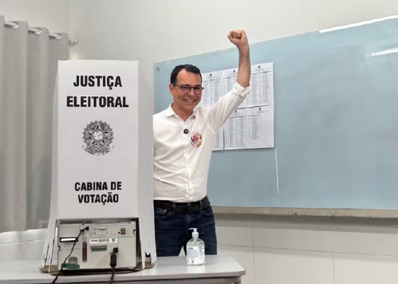 Lúdio Cabral votou hoje pela manhã (27) agradeceu os eleitores pelo crescimento nas pesquisas – Jornal Advogado – Em Mato Grosso