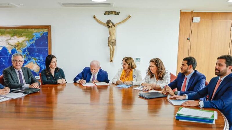 Lula sanciona lei que aumenta pena mínima de feminicídio para 20 anos com possibilidade de até 40 – Jornal Advogado – Em Mato Grosso