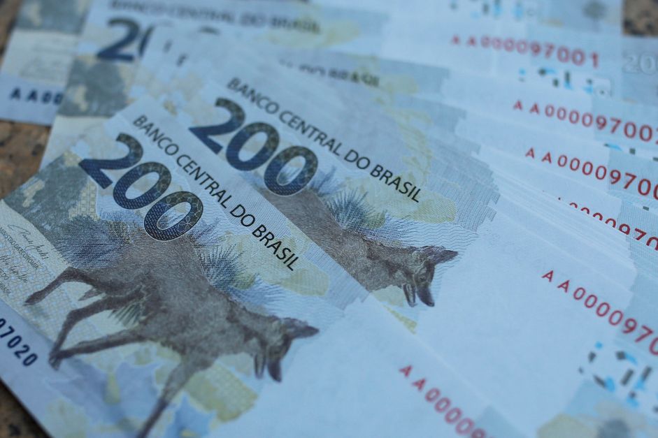 Moody’s eleva nota de crédito do Brasil e país se aproxima de grau de investimento