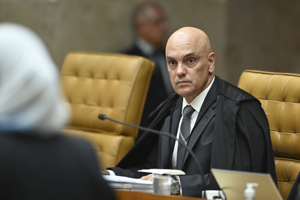 Pedido de vista suspende julgamento de R$ 22 bi sobre tributação de lucros no exterior – Jornal Advogado – Em Mato Grosso