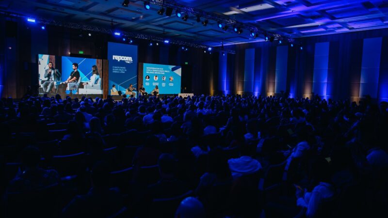 REPCOM: Veja fotos do evento que reúne lideres de grandes empresas globais e especialistas