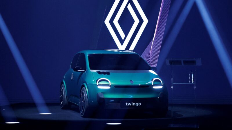 Renault supera previsões de receita para o 3º tri com aumento de busca por híbridos