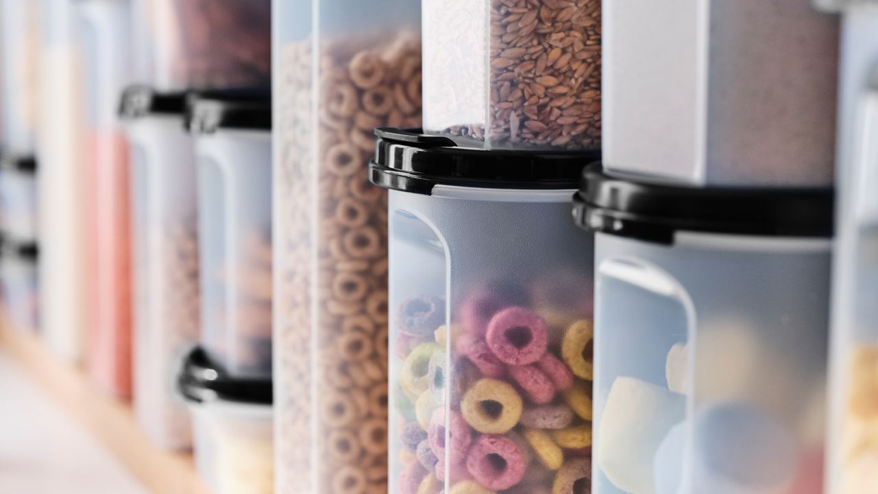 Tupperware fecha acordo com credores em meio a pedido de falência
