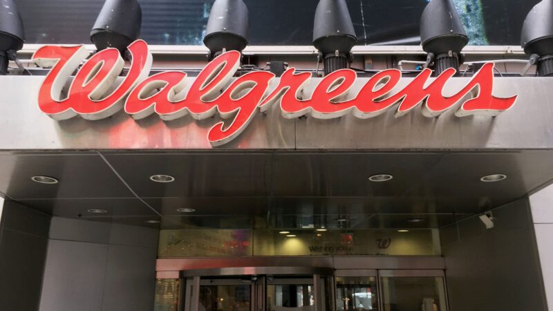 Walgreens, gigante de farmácias americana, anuncia fechamento de 1.200 lojas