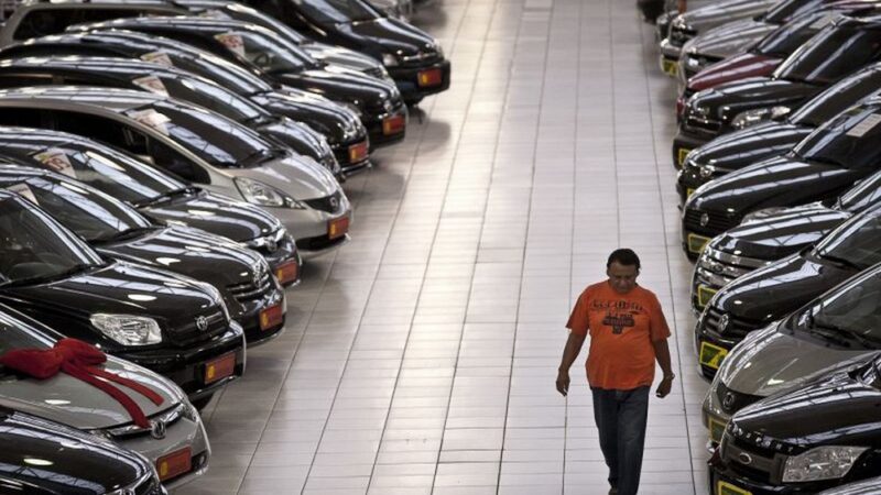 34% dos consumidores esperam boas ofertas de carros na Black Friday, diz OLX