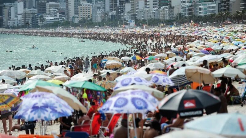 Alta temporada de turismo deve movimentar R$ 157 bilhões, diz CNC