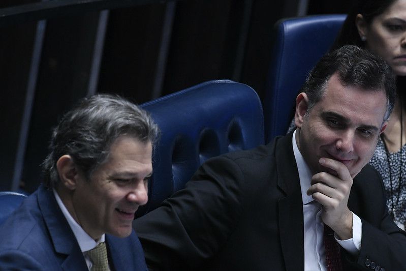 Após anunciar pacote fiscal em rede nacional, Haddad busca apoio no Senado para aprovar proposta