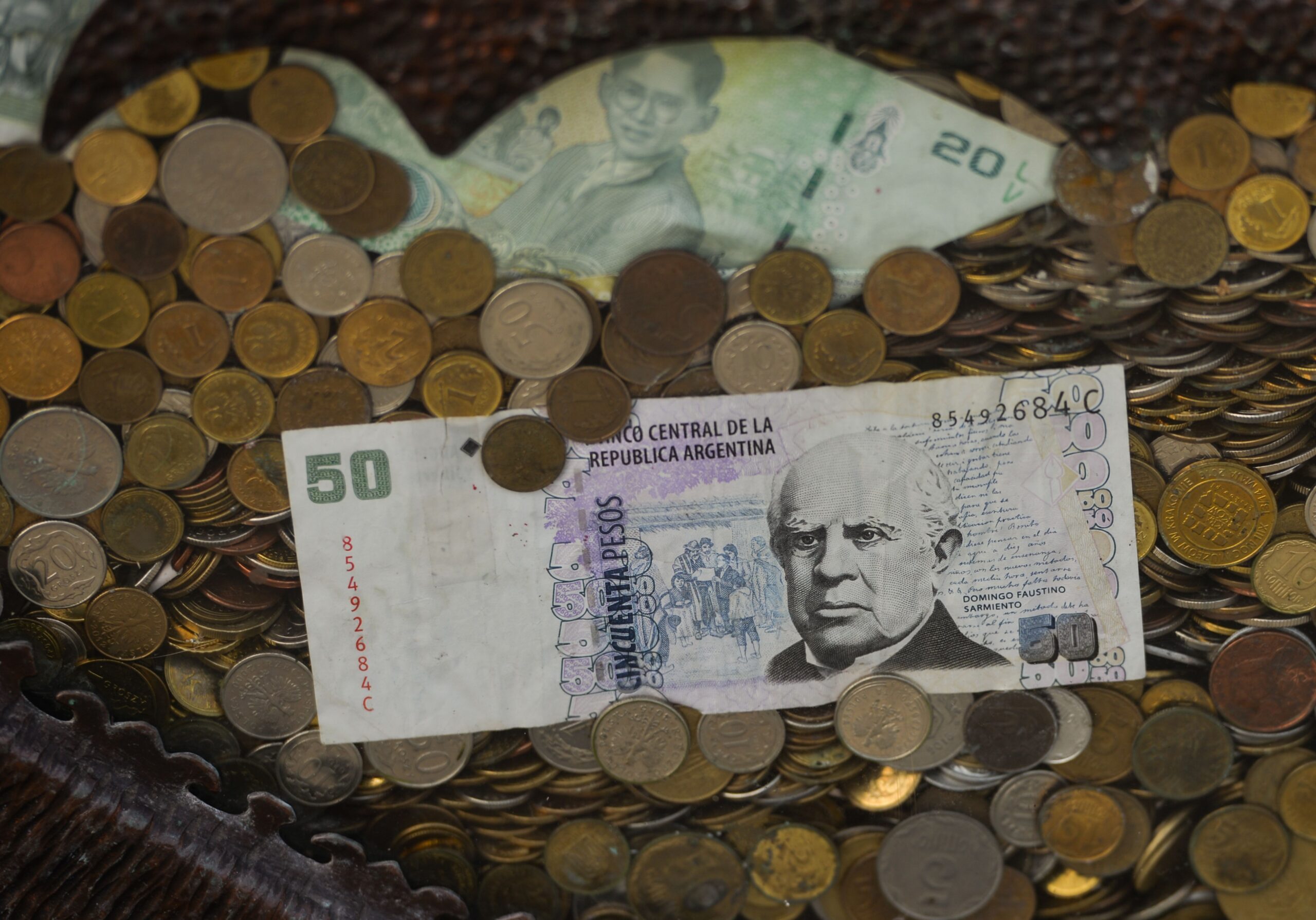 Argentina registra 10º mês seguido de superávit primário em outubro