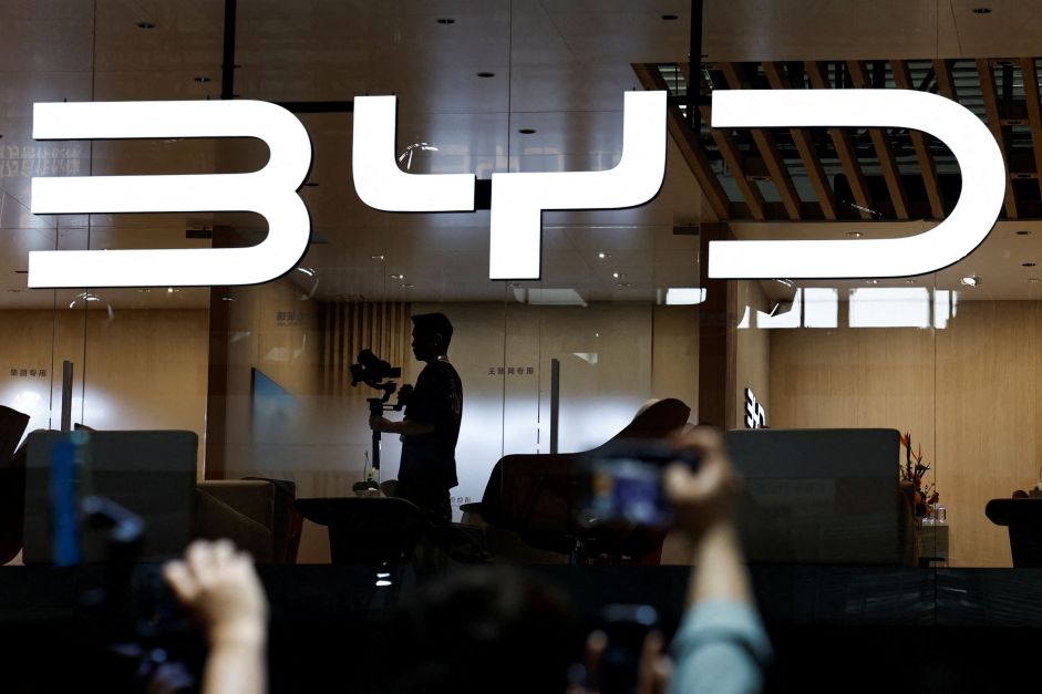 BYD pede a fornecedores redução de preços em meio à guerra de preços no setor
