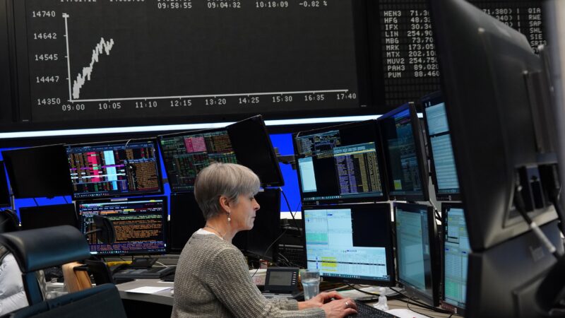 Bolsas na Europa saltam 1% com bancos e expectativa por eleição nos EUA