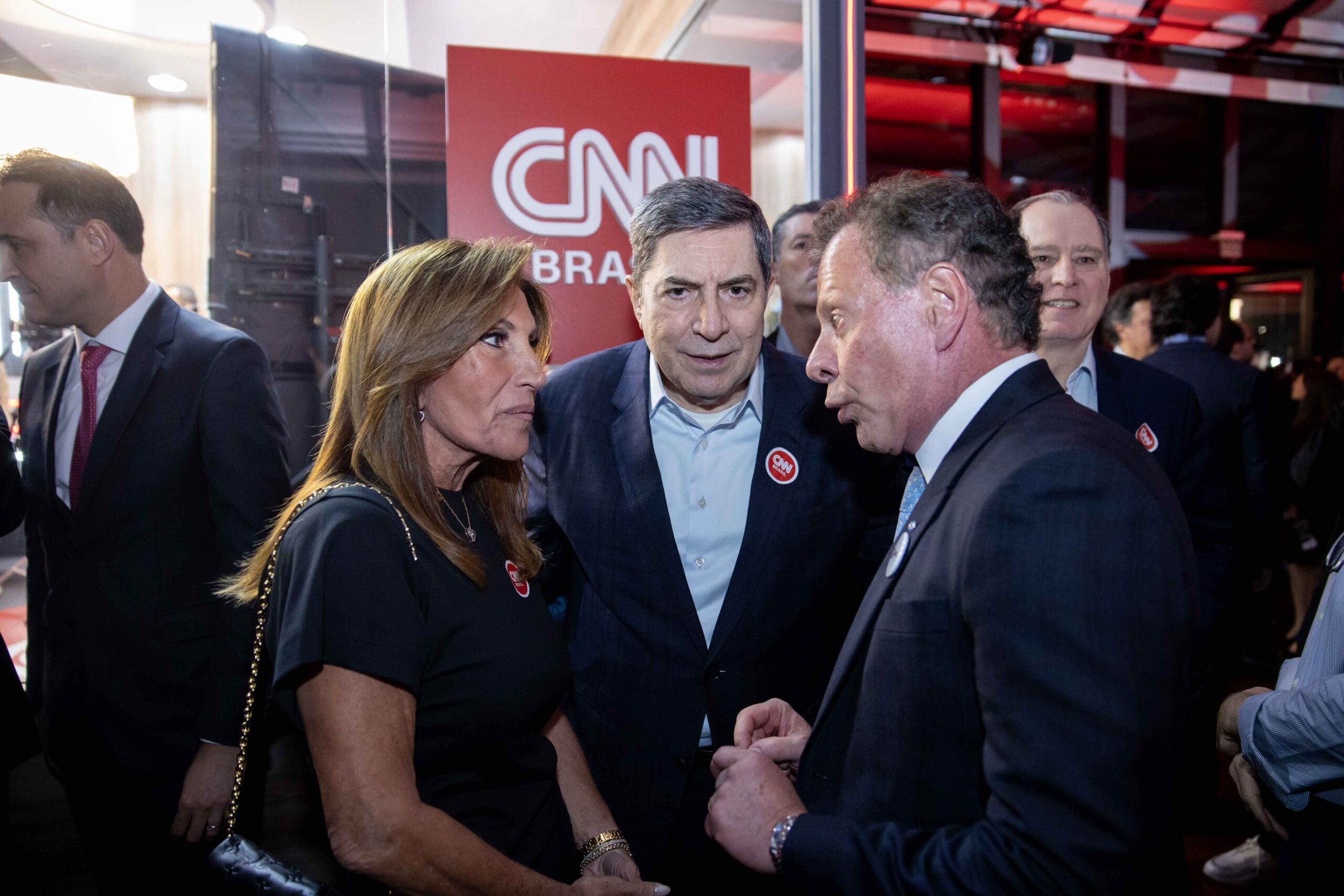 CNN Money: empresários participam do lançamento do canal; veja imagens