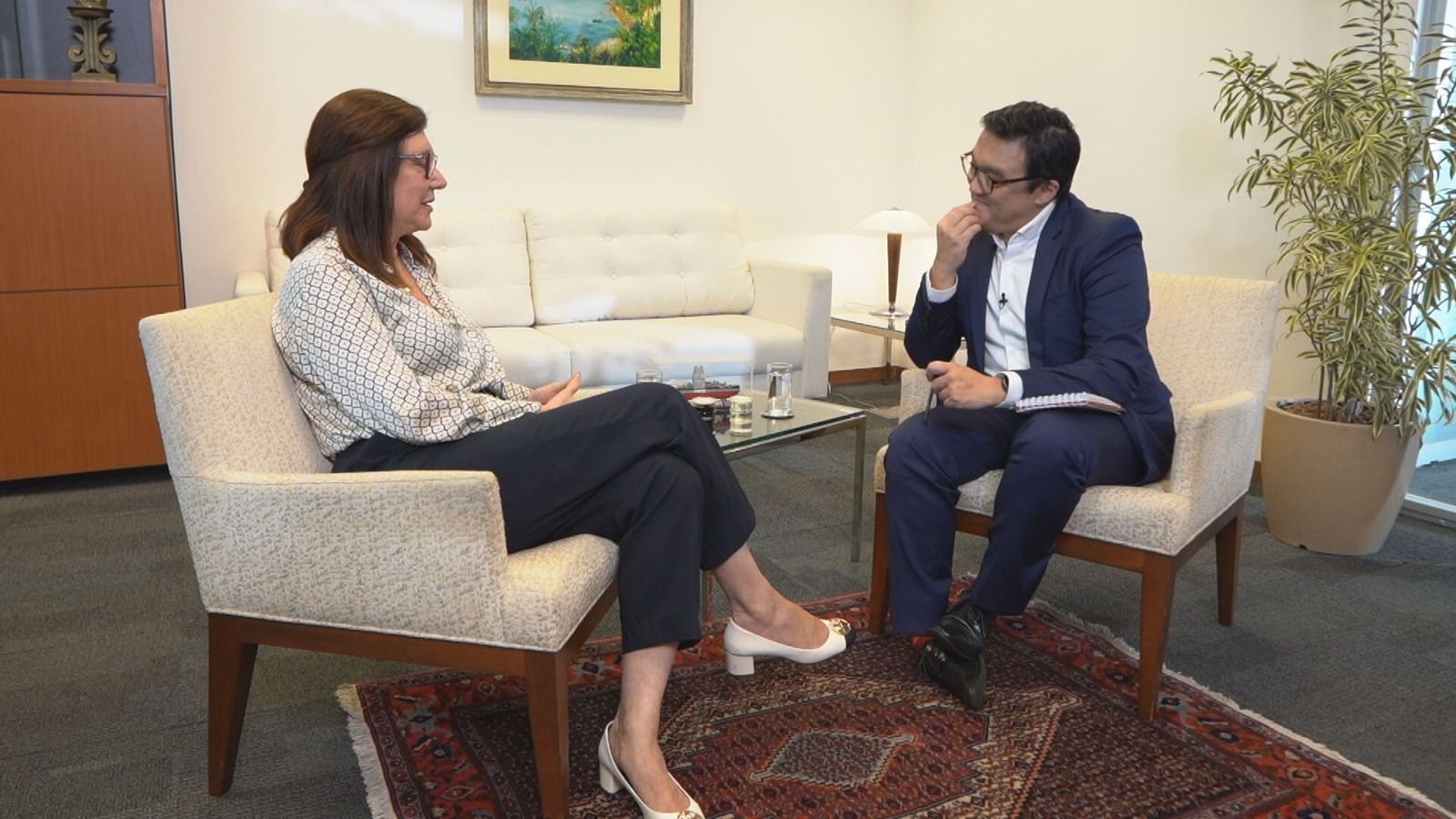Chambriard minimiza polêmica sobre dividendos ao CNN Money e critica lentidão ambiental em sua primeira entrevista exclusiva