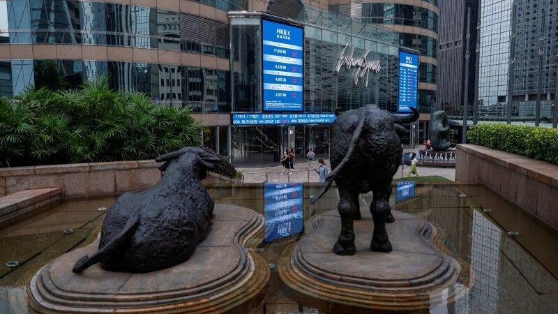 China promete abrir mercados e apoiar Hong Kong em meio à tensão geopolítica