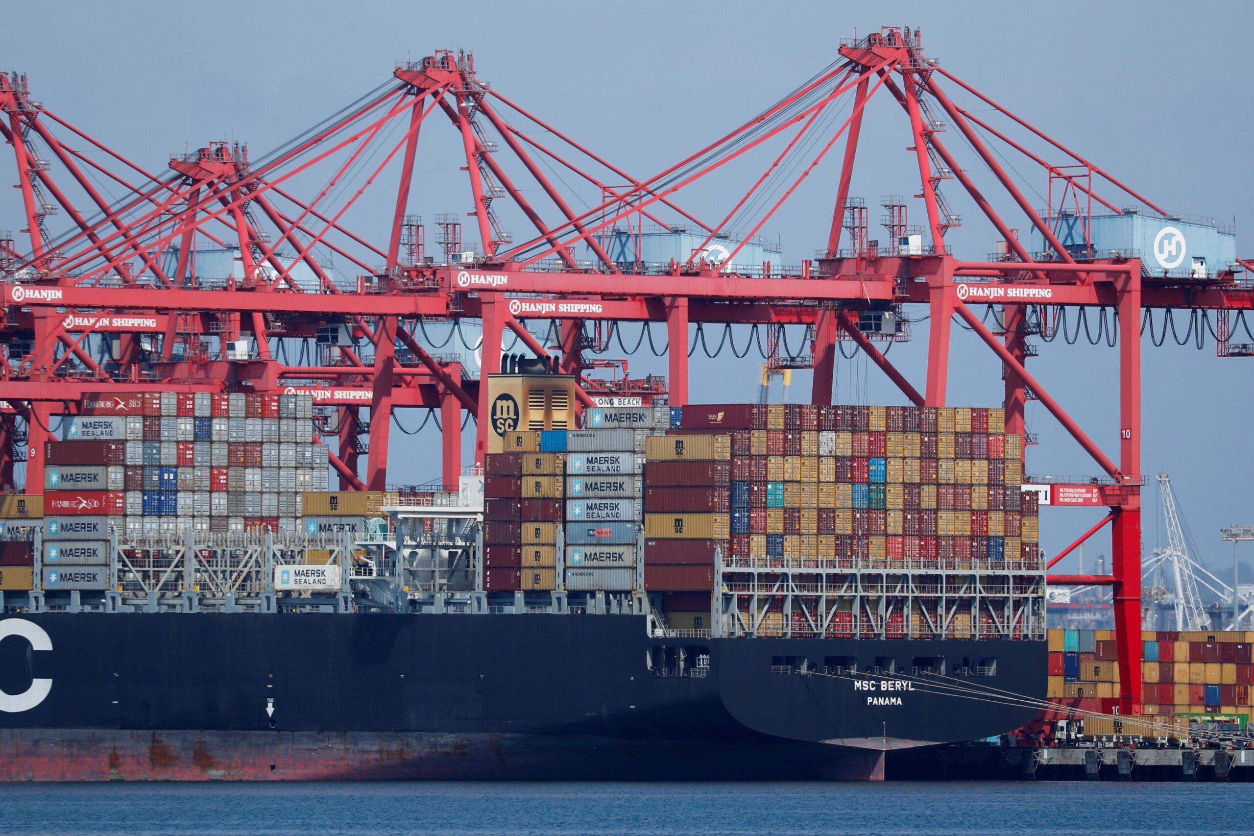 Déficit comercial dos EUA tem forte alta em setembro