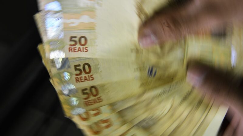 Governo aprova calendário do pagamento do abono salarial 2025