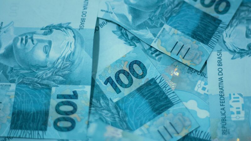 Tesouro estima que dívida pública pode chegar até R$ 8,5 tri em 2025