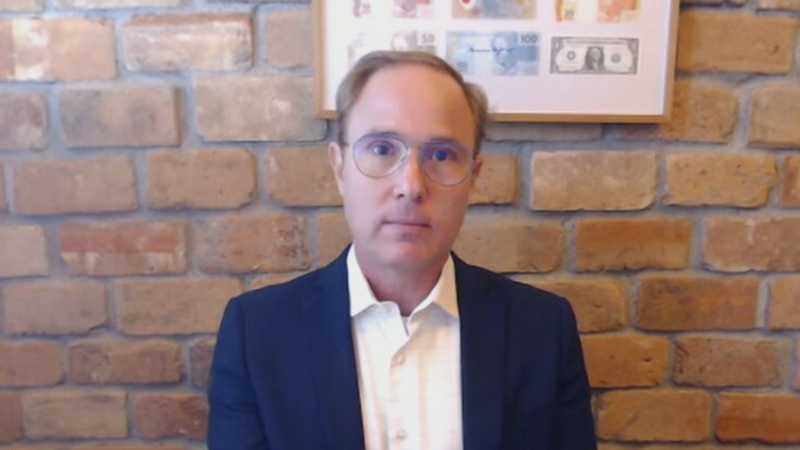 Investidores estrangeiros estão cautelosos com pacote de gastos, diz Daniel Fuks ao CNN Money