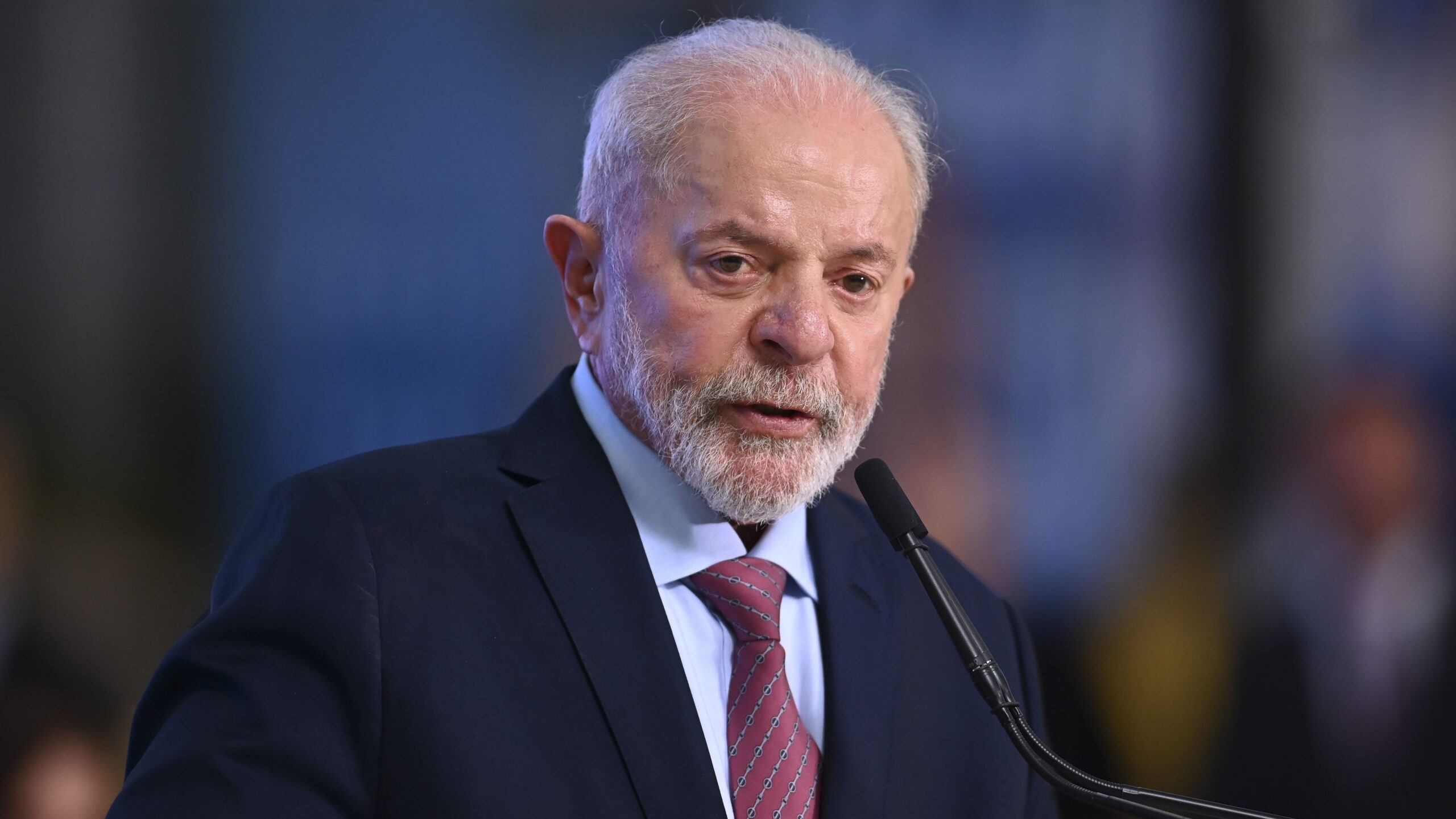 Lula: O Congresso vai aceitar reduzir emendas para contribuir com corte de gasto