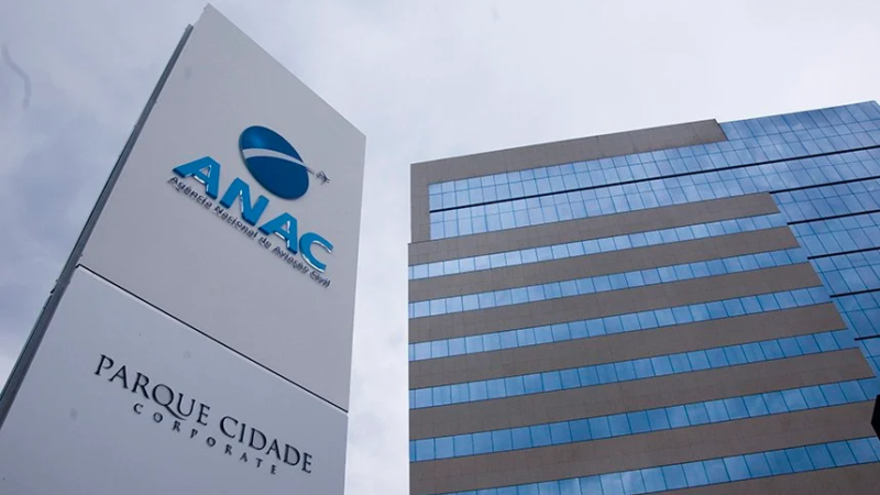 Preço de passagens aéreas domésticas recua 14,7% em setembro, diz Anac