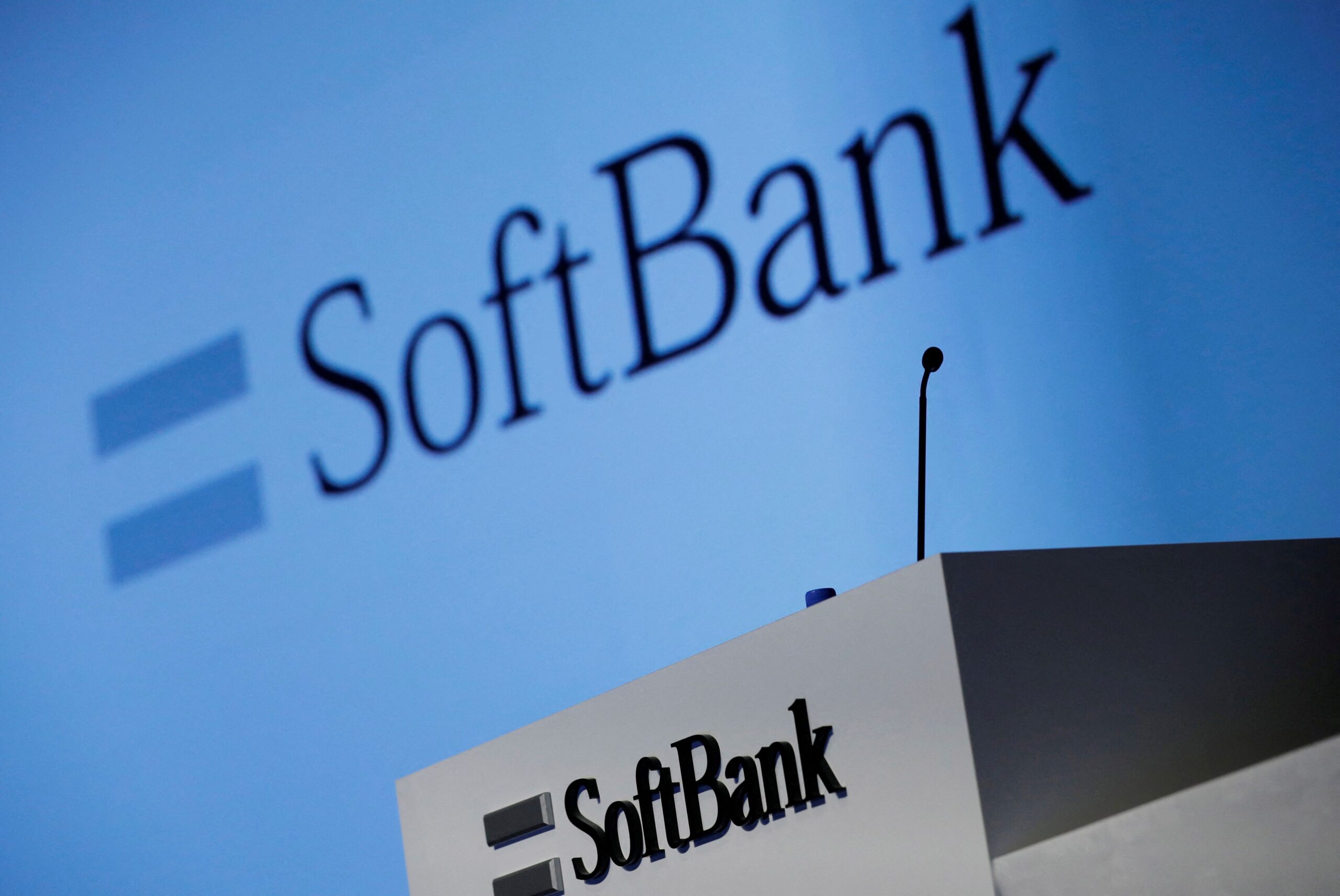 Softbank anuncia investimento de US$ 100 bilhões em projetos nos EUA