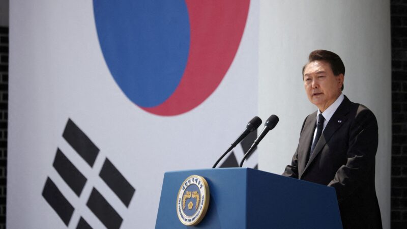 Coreia do Sul promete estabilizar mercados durante discussão sobre lei marcial