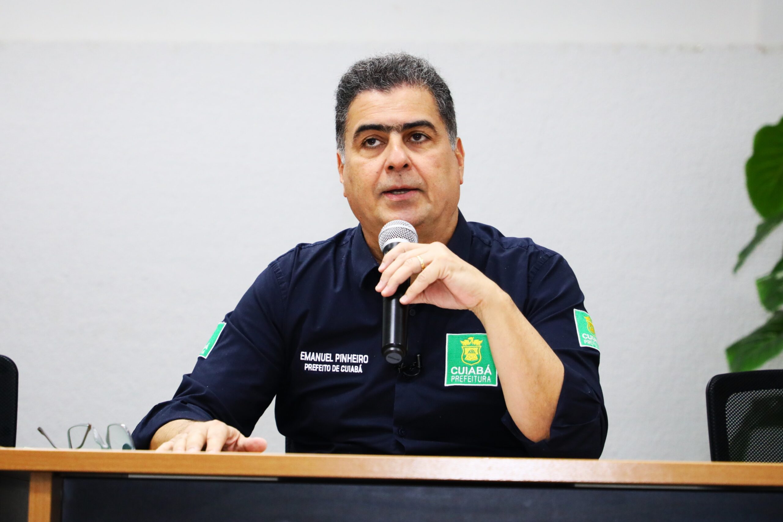 Emanuel classifica detenção de vice-prefeito como “perseguição injusta” e fala em espetáculo armado