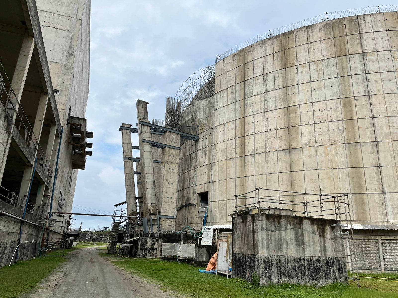 Governo adia decisão sobre retomada de obras de Angra 3