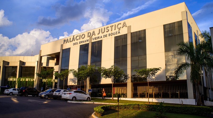 Justiça nega recurso e mantém decisão que reabriu processo de improbidade contra ex-deputado de MT