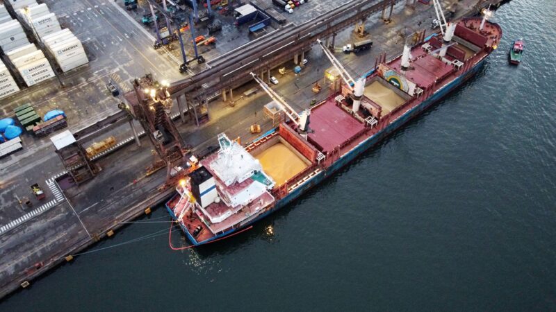 Porto de Paranaguá terá concessão do primeiro canal de acesso público do Brasil