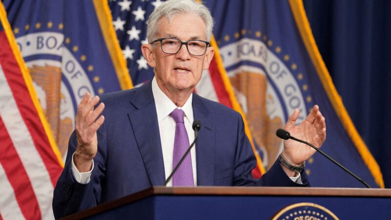 Trump afirma que não pretende “demitir” presidente do Fed, Jerome Powell